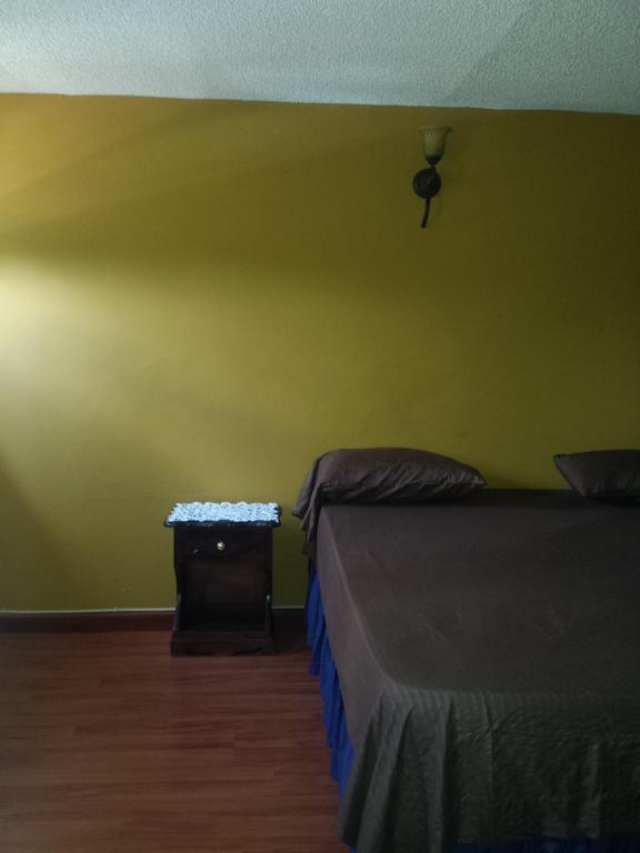 Impeccable Guest Rooms 2 Kingston Cameră foto
